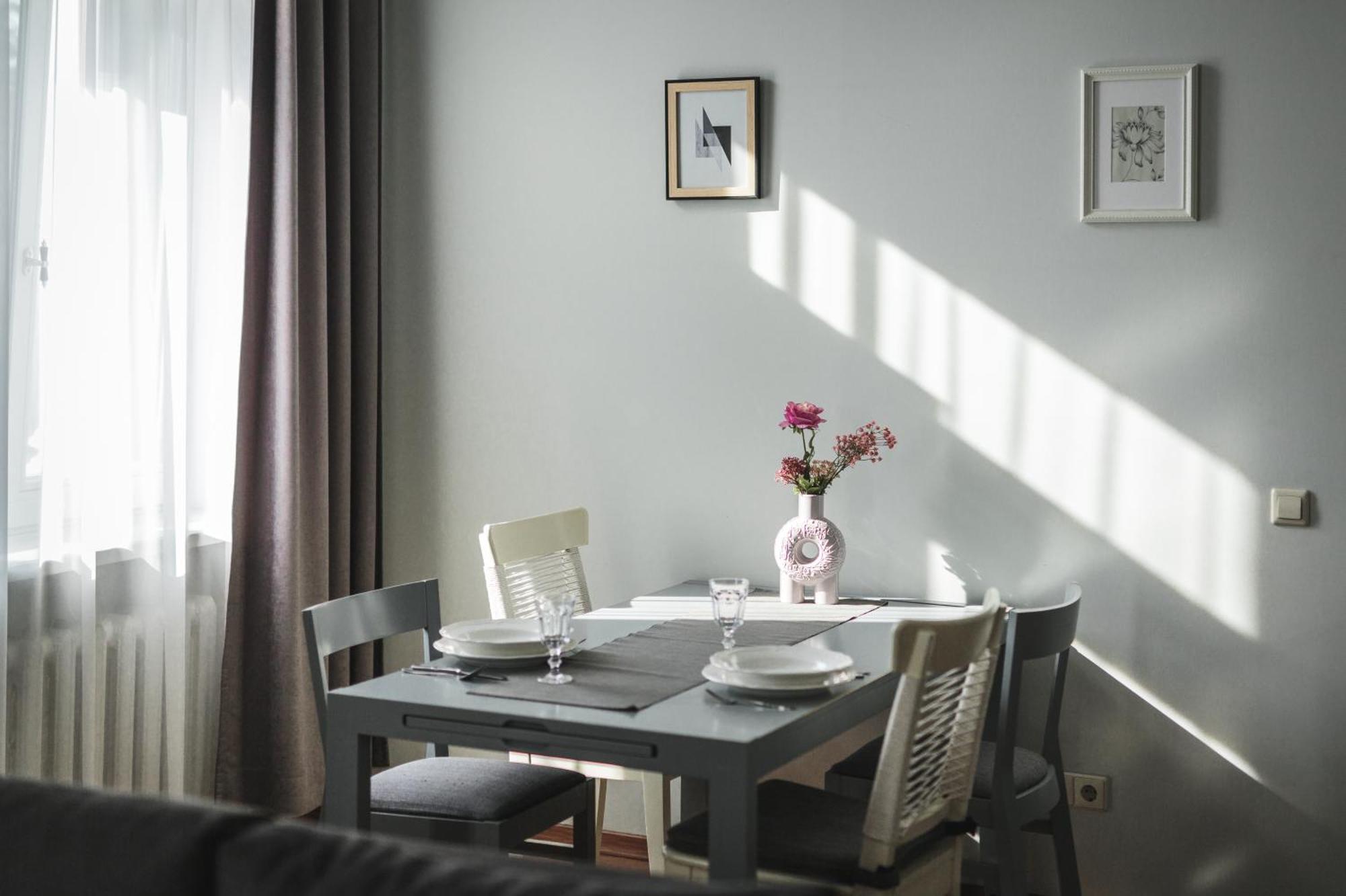 Bearsleys Downtown Apartments Рига Екстер'єр фото
