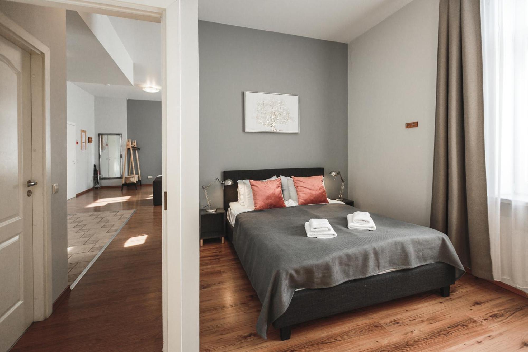 Bearsleys Downtown Apartments Рига Екстер'єр фото